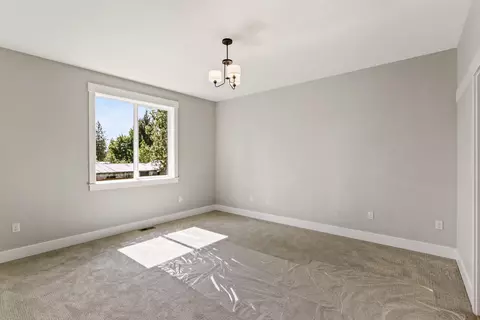 914 E Farwell Rd, Spokane, WA 99208 photo 8