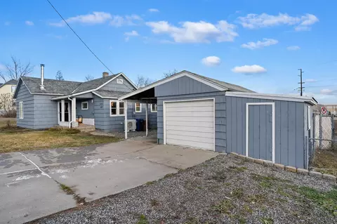 2012 N Perry St, Spokane, WA 99207