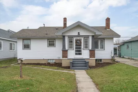 217 W Carlisle Ave, Spokane, WA 99205