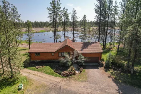 15615 S Salnave Rd, Cheney, WA 99004
