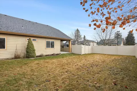 Exterior - 1810 E Devoe Ave, Spokane, WA 99217 photo 8 of 9
