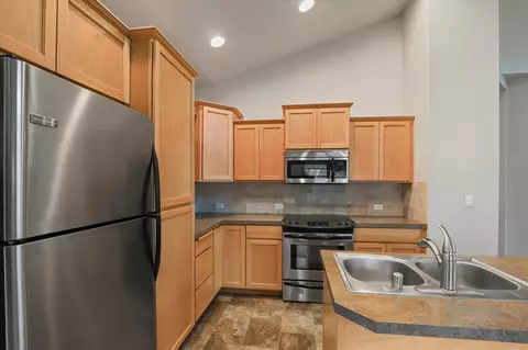 Kitchen - 1810 E Devoe Ave, Spokane, WA 99217 photo 2 of 4