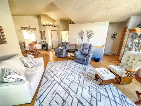3830 S Eagle Ln, Spokane Valley, WA 99206 photo 3
