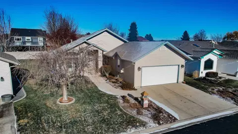 3830 S Eagle Ln, Spokane Valley, WA 99206 photo 2