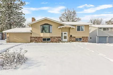7203 N Lidgerwood Ct, Spokane, WA 99208