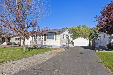1611 E Decatur Ave, Spokane, WA 99208