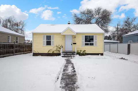 2204 E Longfellow Ave, Spokane, WA 99207 photo 3