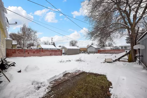 2204 E Longfellow Ave, Spokane, WA 99207 photo 25