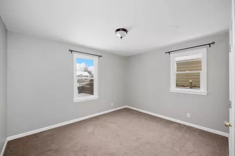 2204 E Longfellow Ave, Spokane, WA 99207 photo 17