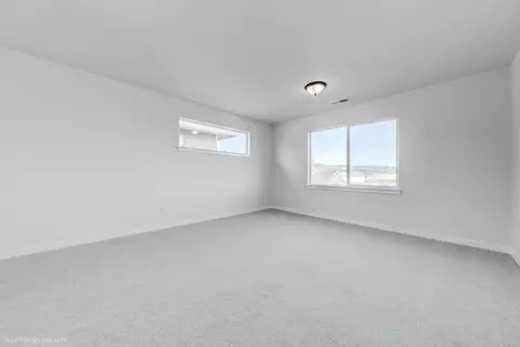 2119 E 33rd Ave, Spokane, WA 99203 photo 25