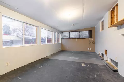 328 E Olympic Ave, Spokane, WA 99207 photo 30