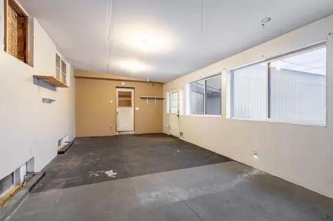 328 E Olympic Ave, Spokane, WA 99207 photo 31
