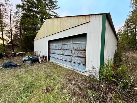 3696 W Jump Off Rd, Valley, WA 99181