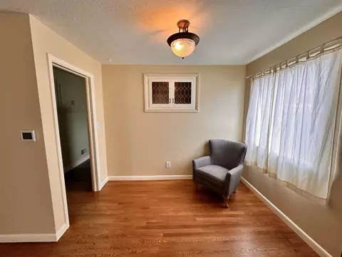 1027 E 38th Ave, Spokane, WA 99203 photo 2