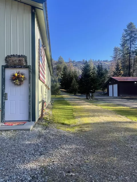 Exterior - 1671 E Joyner Dr #OR 1671 JOYNER DR E, Cusick, WA 99119 photo 4 of 7