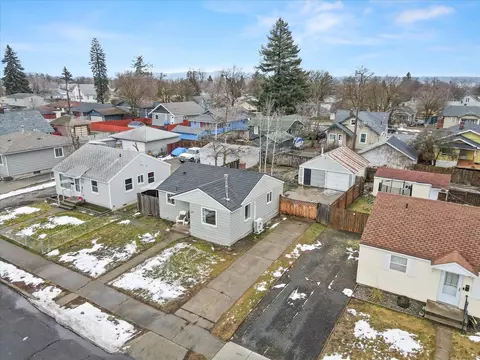 614 E Longfellow Ave, Spokane, WA 99207 photo 33