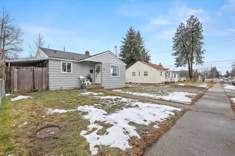 614 E Longfellow Ave, Spokane, WA 99207 photo 28