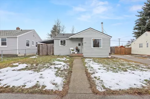 614 E Longfellow Ave, Spokane, WA 99207 photo 29