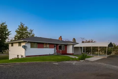 17702 S Brooks Rd, Cheney, WA 99004