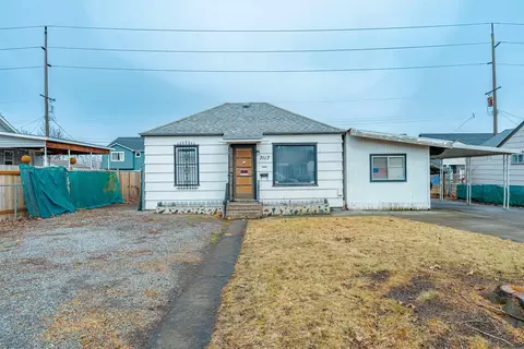 7117 E 2nd Ave, Spokane, WA 99212