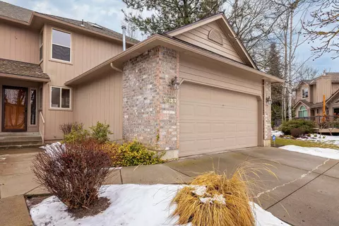 3027 S Winthrop Ln #D, Spokane, WA 99203