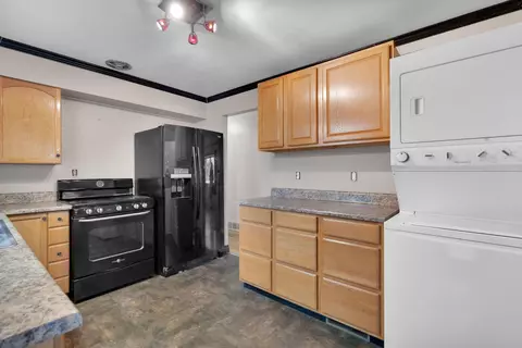 1304 E 37th Ave, Spokane, WA 99203 photo 6