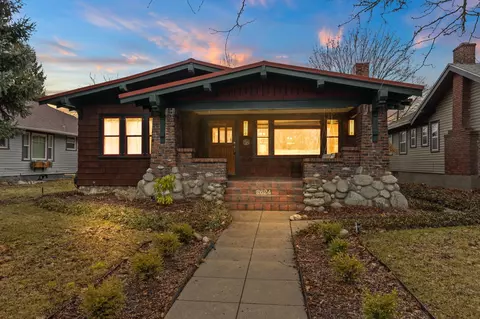 2624 N Wall St, Spokane, WA 99205