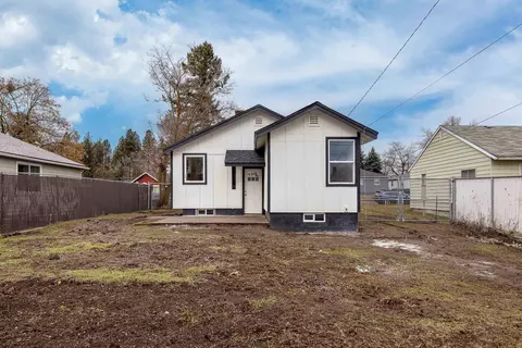 808 E Longfellow Ave, Spokane, WA 99207 photo 15