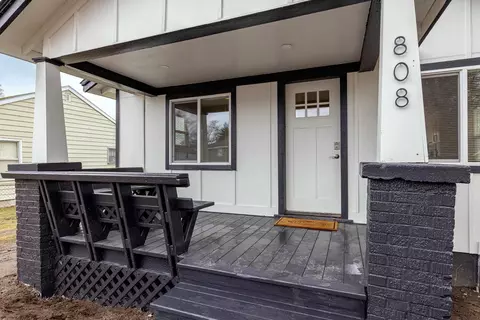 808 E Longfellow Ave, Spokane, WA 99207 photo 4