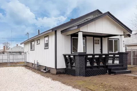 808 E Longfellow Ave, Spokane, WA 99207 photo 3