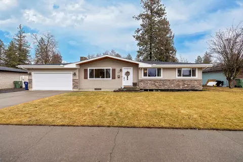 6814 N Winston Dr, Spokane, WA 99208