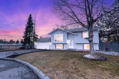 12511 N Meadowlark St, Mead, WA 99021
