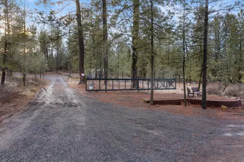 92 N Nn N Dover Rd, Nine Mile Falls, WA 99224
