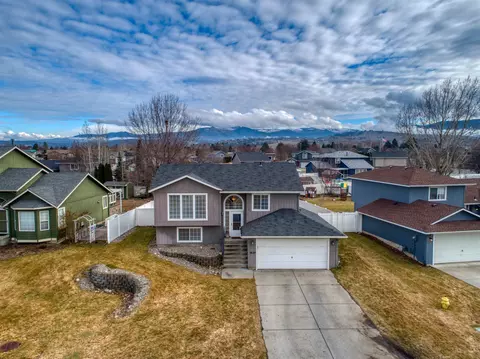1624 N Potomac Ln, Spokane Valley, WA 99016