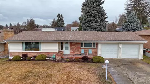 3212 W Riverview Dr, Spokane, WA 99205