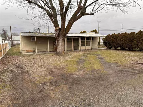 222 S Park Rd, Spokane Valley, WA 99212