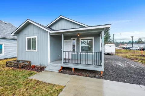 208 S Lefevre St, Medical Lake, WA 99022