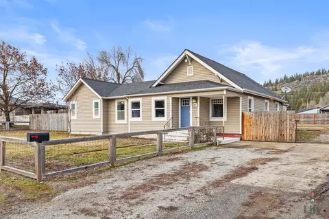 4915 E Buckeye Ave, Spokane, WA 99217