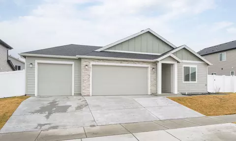 7011 S Hever St, Cheney, WA 99004