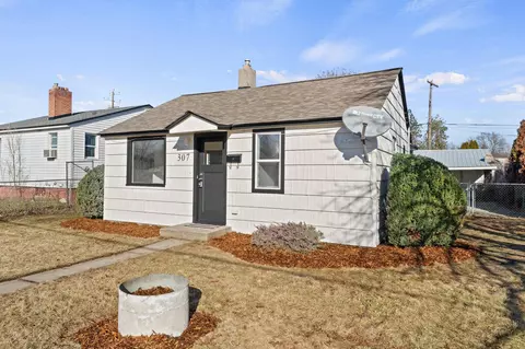 307 E Longfellow Ave, Spokane, WA 99207 photo 5