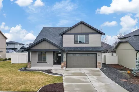 7606 N Lindeke St, Spokane, WA 99208
