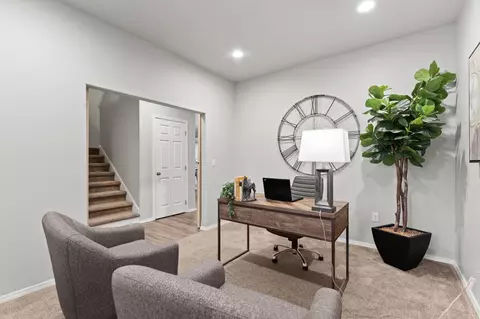 Living - 9603 E Hoffman Ln, Spokane, WA 99206 photo 3 of 3