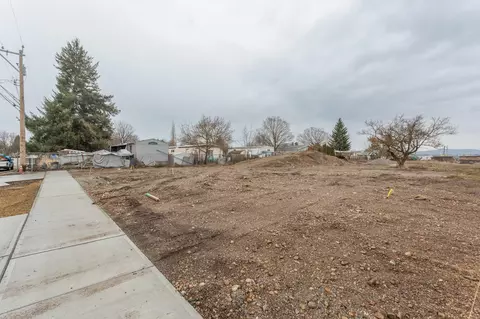 13512 E Rich Ave, Spokane Valley, WA 99216