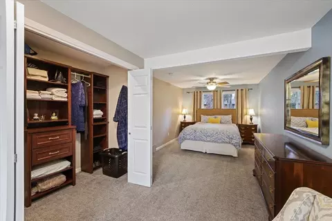 Bedroom - 1902 E 63rd Ave, Spokane, WA 99223 photo 4 of 7