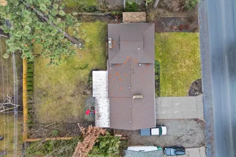 Exterior - 1902 E 63rd Ave, Spokane, WA 99223 photo 11 of 15