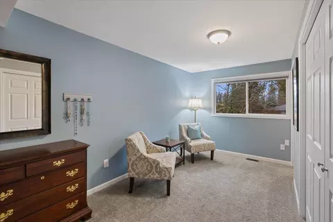 Bedroom - 1902 E 63rd Ave, Spokane, WA 99223 photo 3 of 7