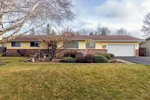 5605 S Stone St, Spokane, WA 99223