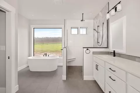 Bath - 6306 E Fox Trot Ln, Colbert, WA 99005 photo 1 of 4