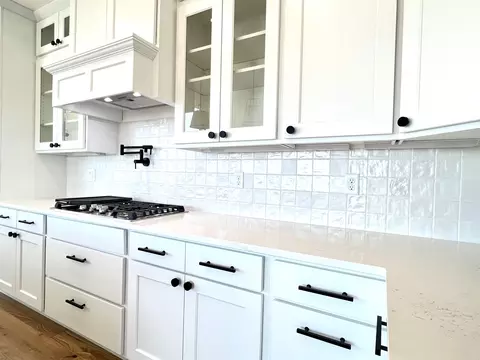 Kitchen - 6306 E Fox Trot Ln, Colbert, WA 99005 photo 3 of 4