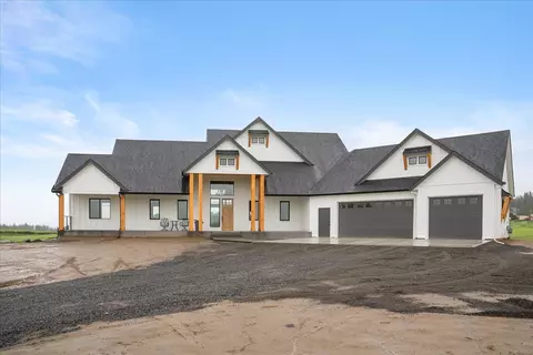 6306 E Fox Trot Ln, Colbert, WA 99005